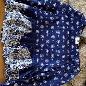 Long sleeve loose top